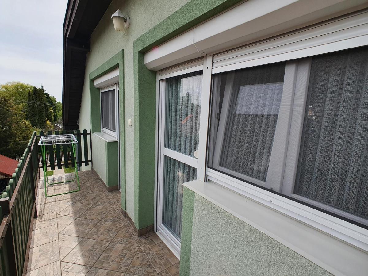 Krisztian Apartmanhaz Vonyarcvashegy Exterior foto